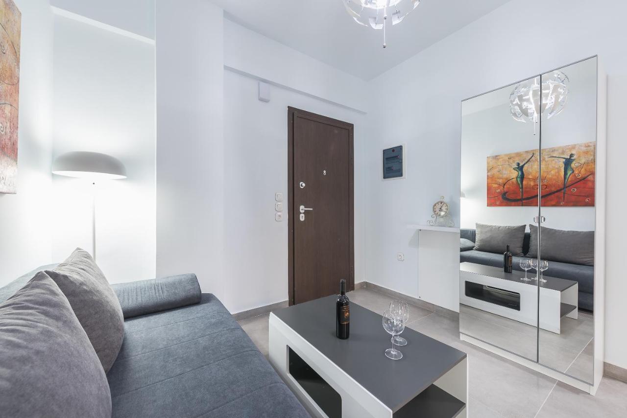 Iguana Gold Luxury Suites 1Min From Ermou Str Atenas Exterior foto